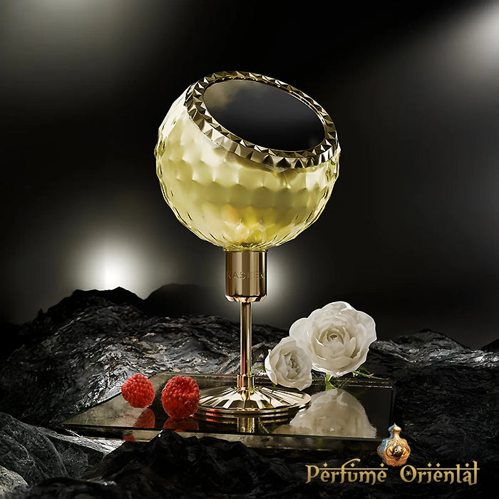 MIRAAT de NASEEM – Perfume floral oriental con frambuesa, jazmín, rosa, almizcle y ámbar gris