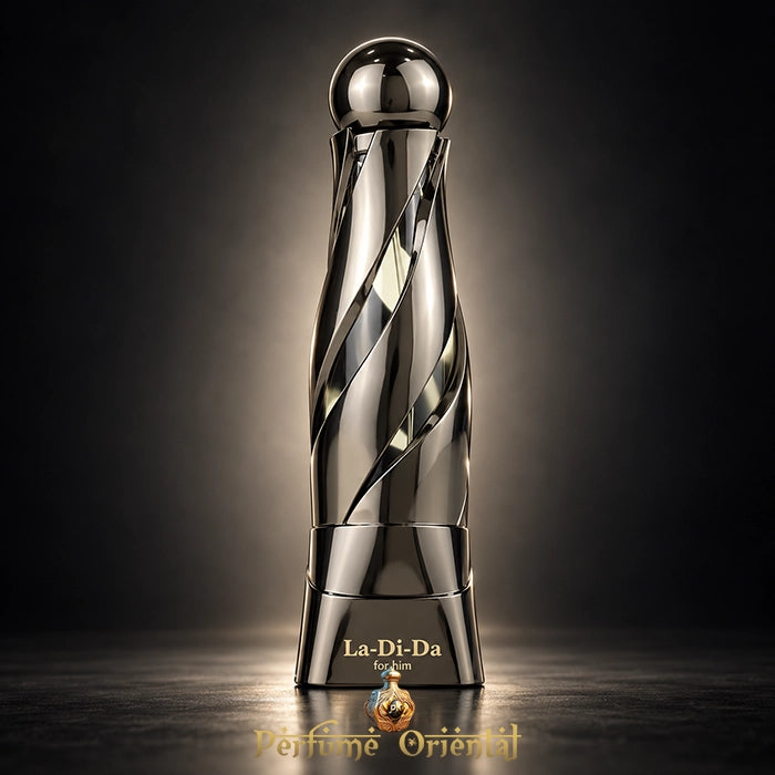 Frasco metálico de La Di Da For Him Arabiyat Prestige 100 ml, con diseño en espiral y tapón esférico sobre fondo oscuro.