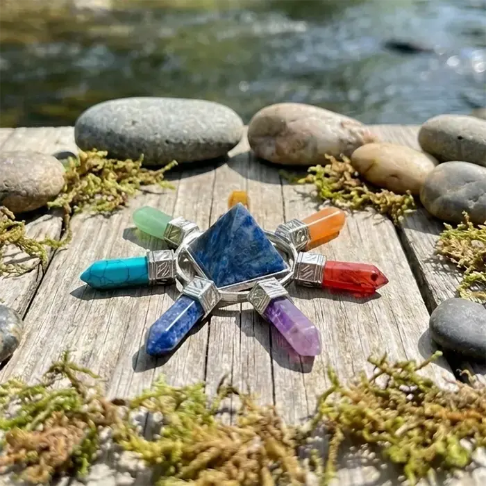 generador-de-energia-7-chakras-con-piramide-central-de-lapis-lazuli-aurystone