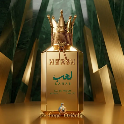 Hersh Lahab Eau De Parfum Al Ezz Oud Botella Hero Shot Dorada Estilo Lujo Oriental