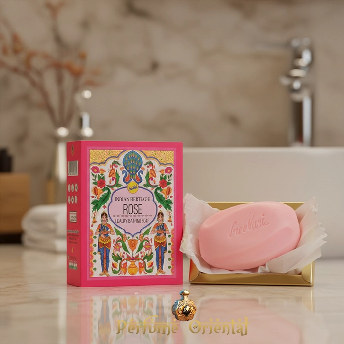 Indian Heritage Rose Soap – Jabón natural de rosa con aroma floral y propiedades hidratantes.