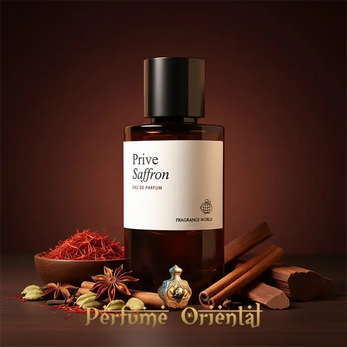 Frasco de Privé Saffron de Fragrance World, perfume oriental de lujo con azafrán, maderas cálidas y carácter niche elegante y minimalista